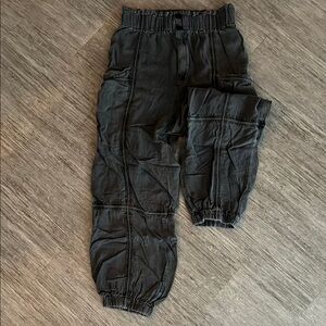 UO Cargo Joggers